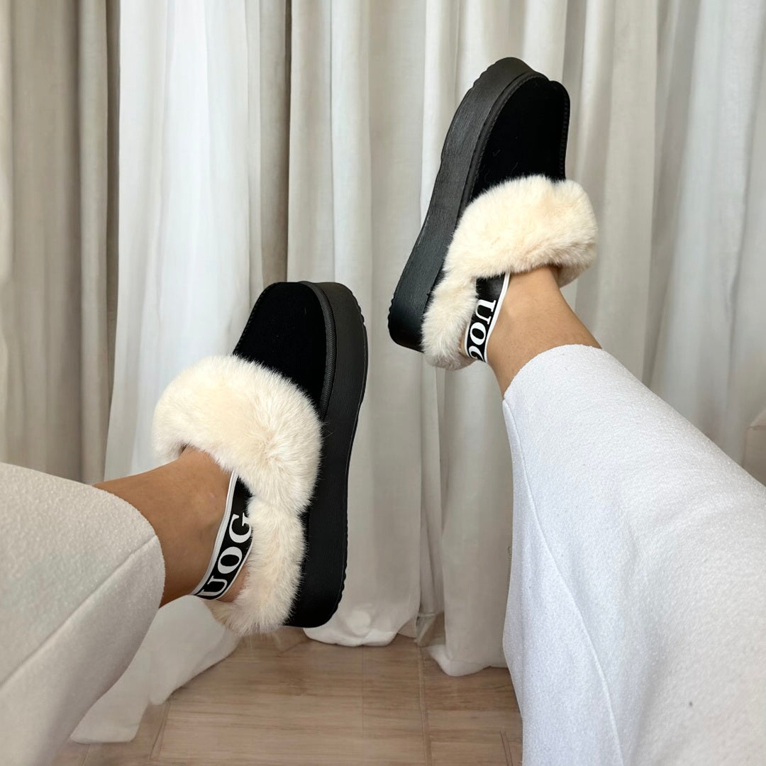 Cozy Plush Fur-Lined Slippers