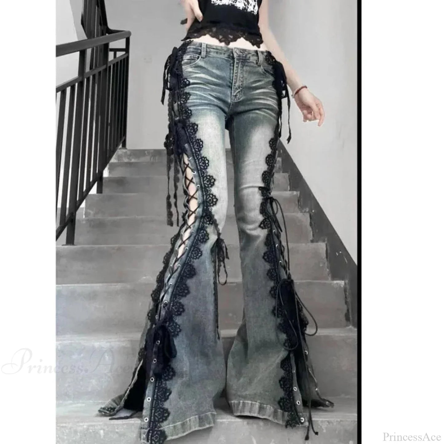 Tie-up Mysterious Flare Bootcut Pant