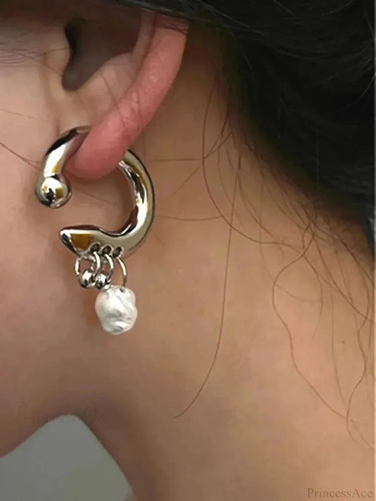 Vintage Dark Spider Pearl Dangle Earring