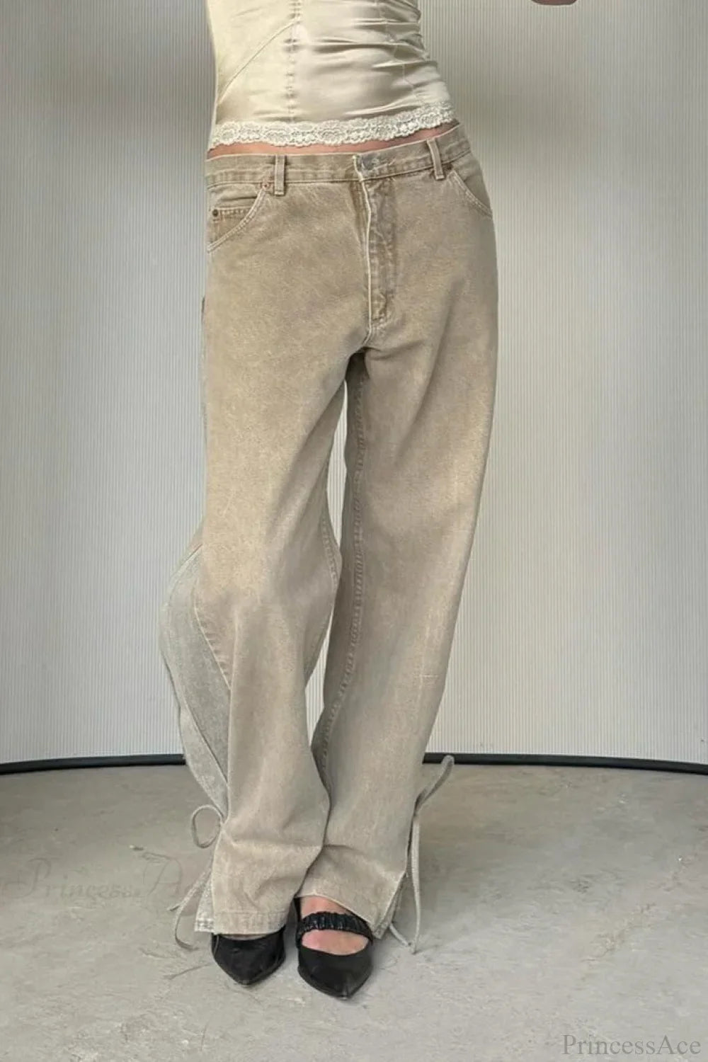 Vintage High-Waist Straight-Leg Jeans