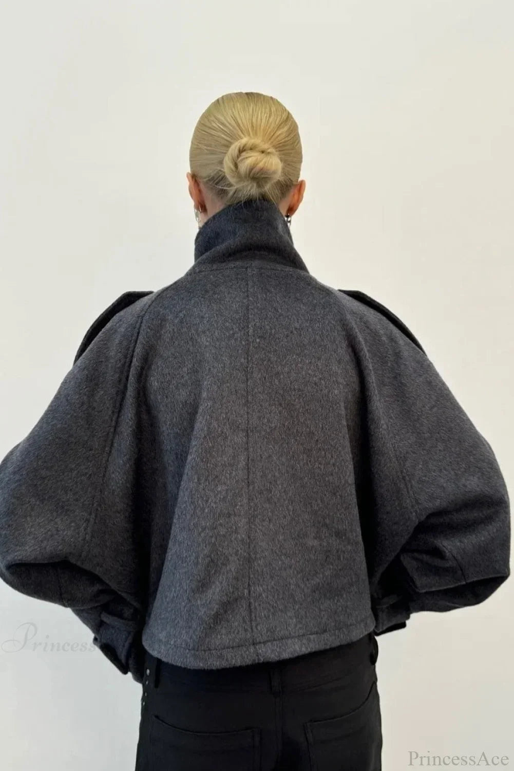 Vintage Stand Collar Buttoned Short Wool Coat