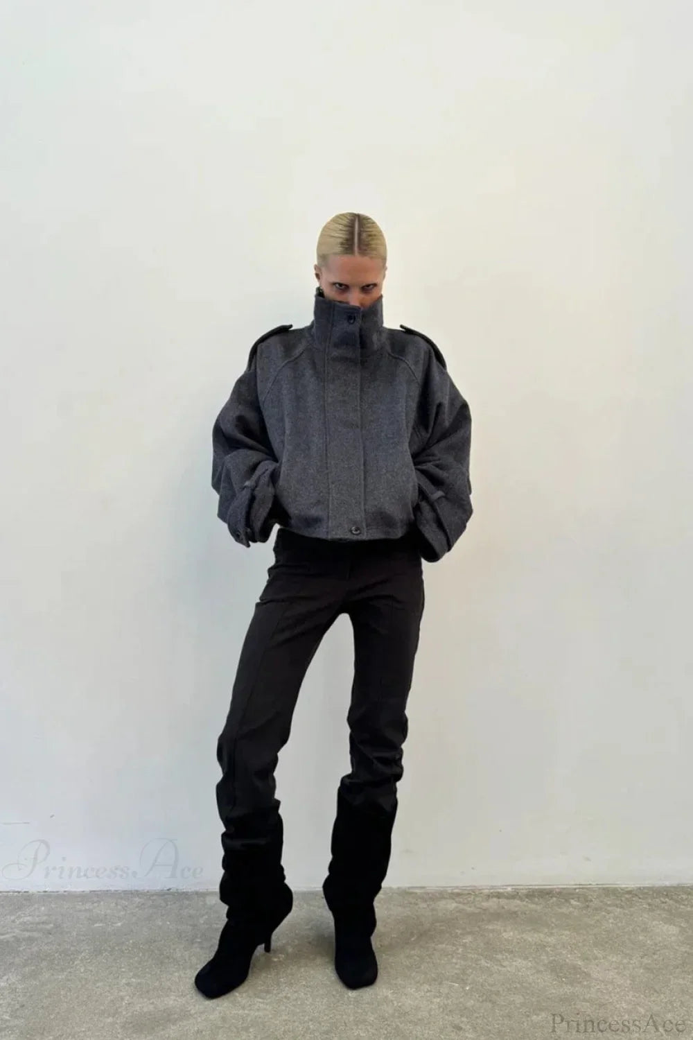 Vintage Stand Collar Buttoned Short Wool Coat