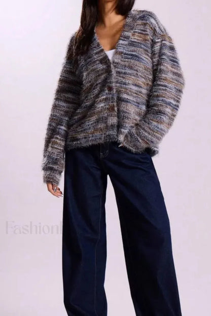 Vintage Stripe V-neck Knit Cardigan