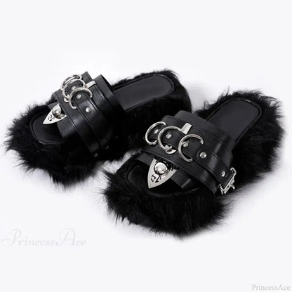 Y2K Mysterious Clasp Elevated Sandal