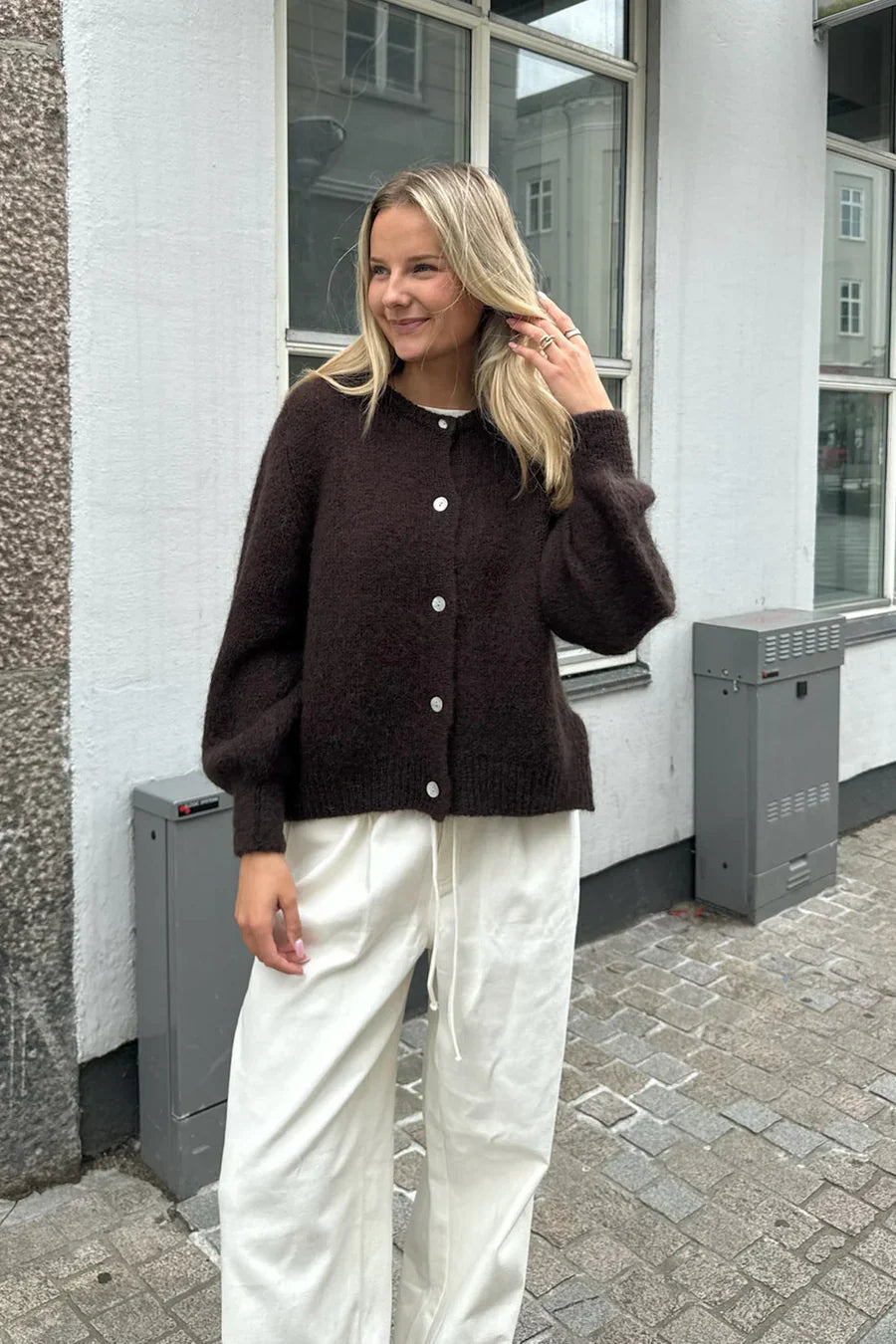 Knitted Vest - Darker Brown